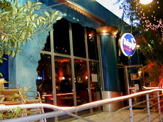Bremen: Salsa in der Beluga-Bar, Auf den Höfen