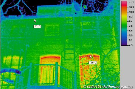 Thermographische Aufnahme / Wärmebild: Haus in Aachen - thermografieaufnahme haus waermebildaufnahmen