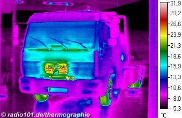 LKW (Infrarotbild / thermografische Aufnahme)